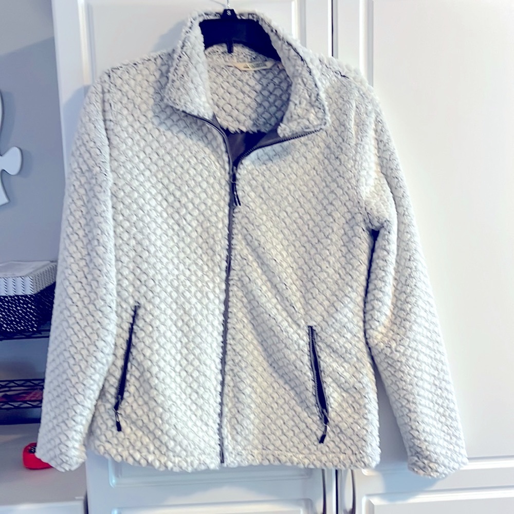 Polyester ultimate terrain jacket